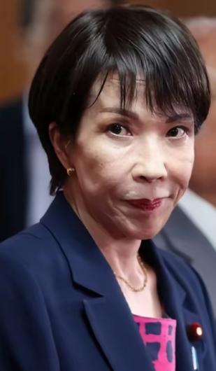 日媒这下坐不住了！中国没急着给高市早苗贴上“首相”称呼，又传出可能不邀请她参加深