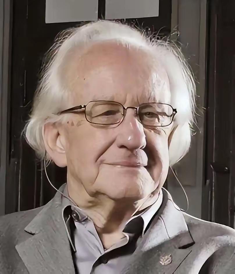 预言家神了！40年前猜中苏联解体，2025年美国要应验？挪威“和平学之父”加