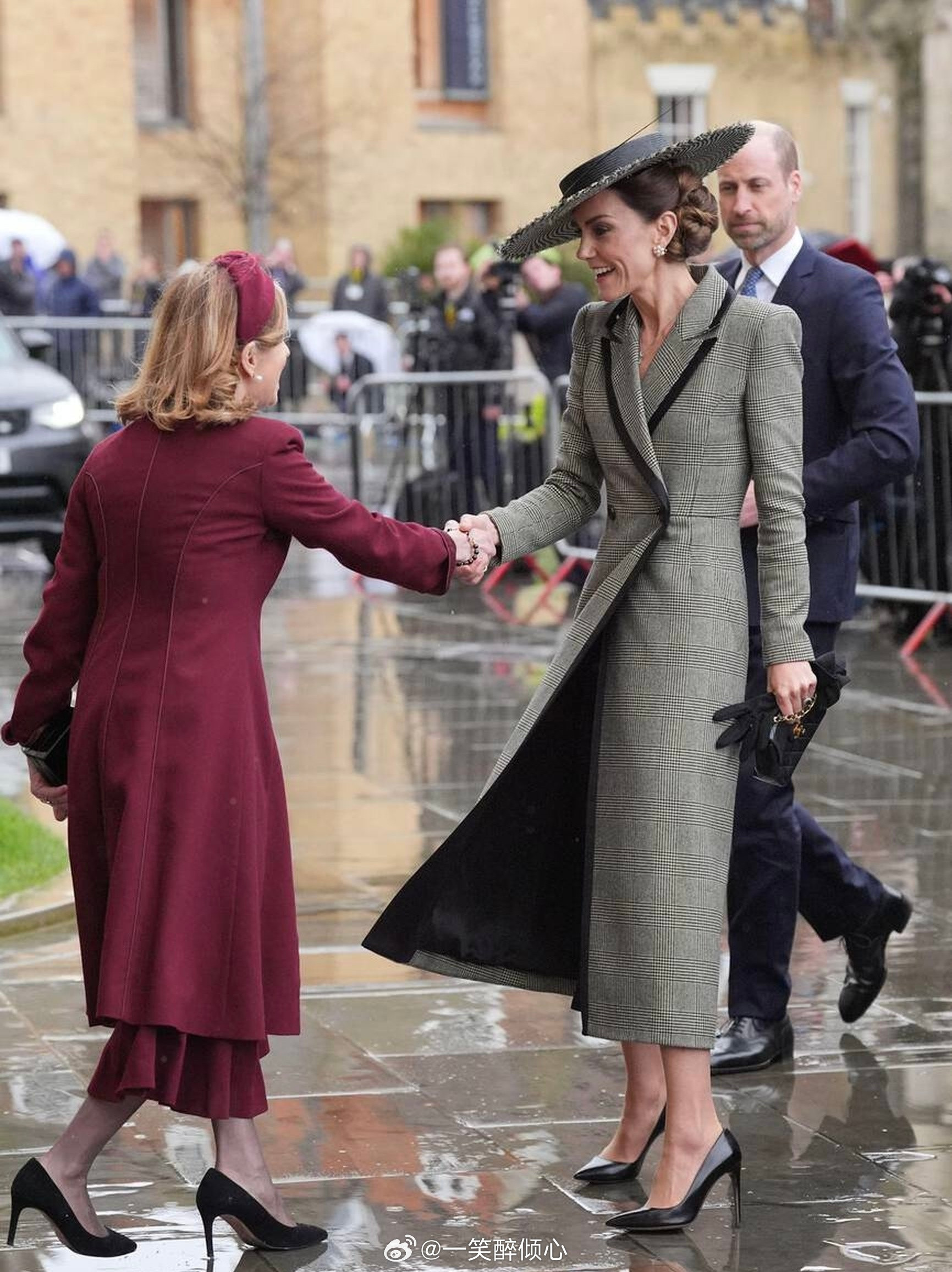 凯特王妃今天威尔士亲王夫妇代表查尔斯三世在坎特伯雷参加坎特伯雷大主教就职典礼