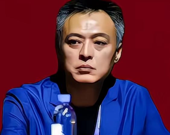 说换就换秦志戬到底有多狠?秦志戬的换人决策撕开了竞技体育的残酷真相：让状