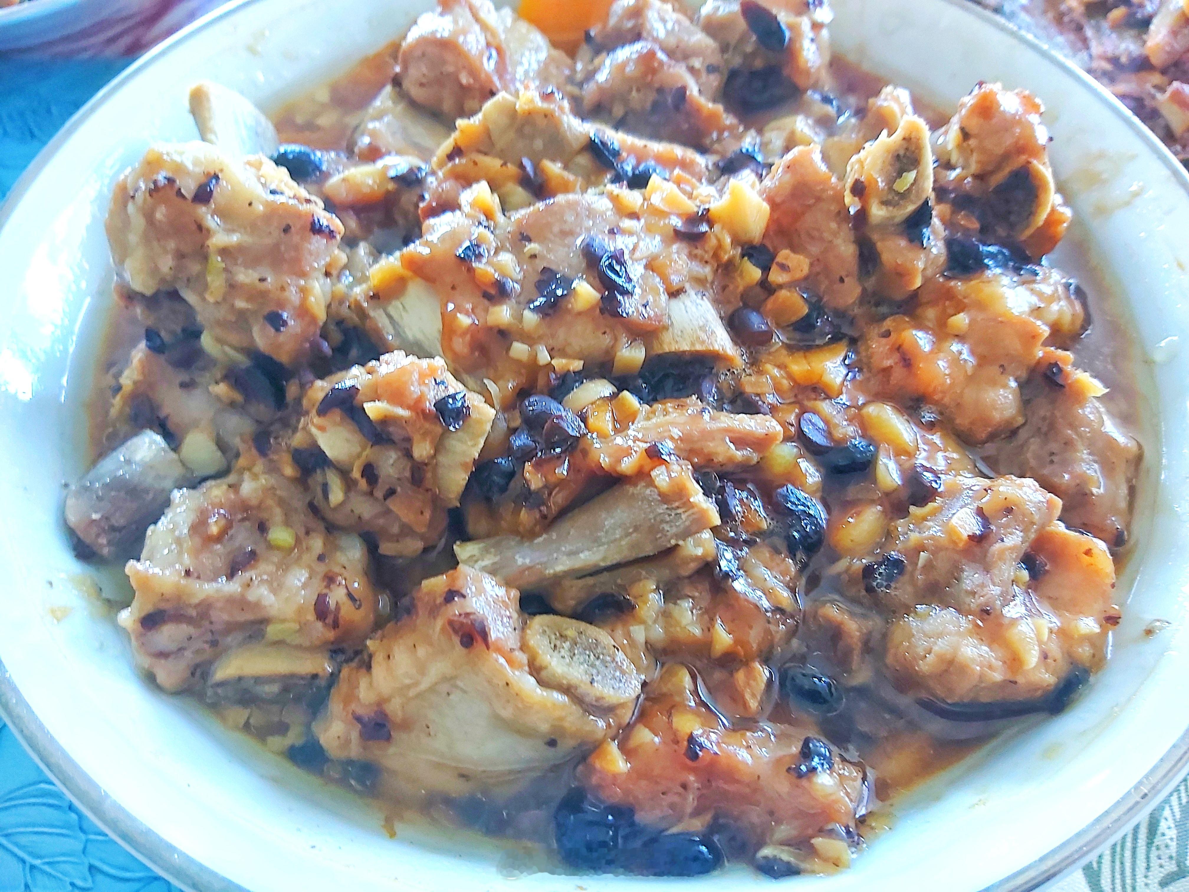 手机随拍民以食为天周末孩子来，做些家常菜。​​​