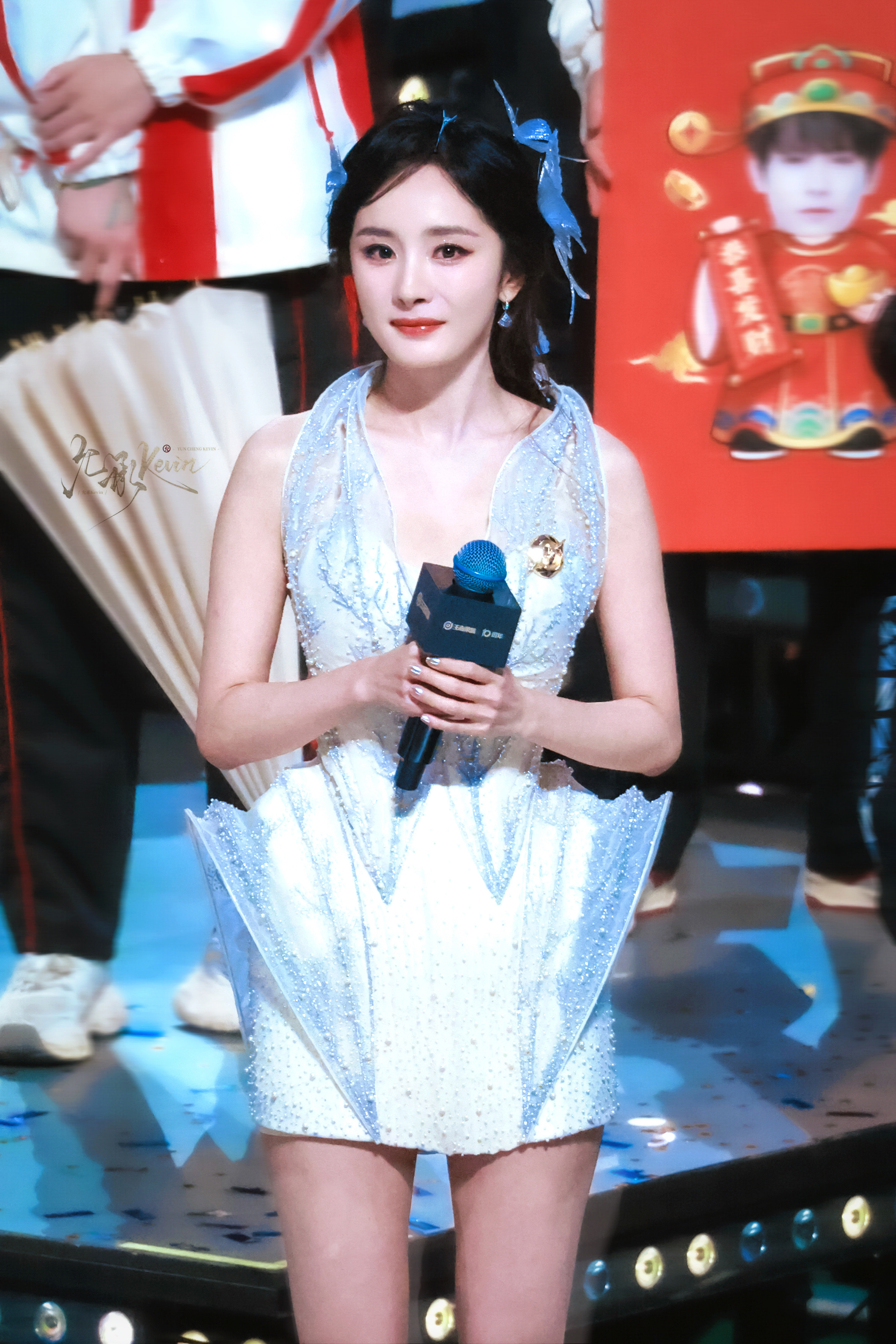 姐姐好美🥰好爱。剧本都写不出杨幂的临场发挥​​​