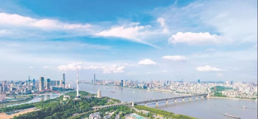 中央明确了！2025年7月23日，中央定调：城市不再“摊大饼”。简而言之，以后不