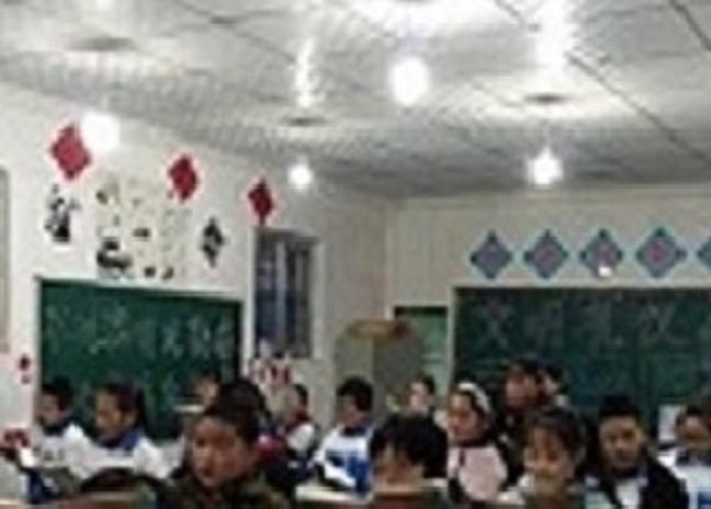 学校里的好几个老师近年来因为职称问题、因为评优选先、因为教育问题学生而变得有点闷