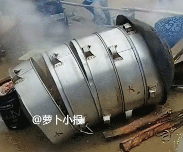 农村不让办办酒席了？网友近日发视频称某地——具体地址就不说了，禁止农民私自办酒