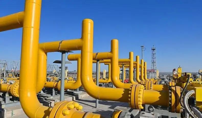 过境费得中国出、建设款得中国掏，连天然气的影子都没见着，反倒要先预付十年的费用？
