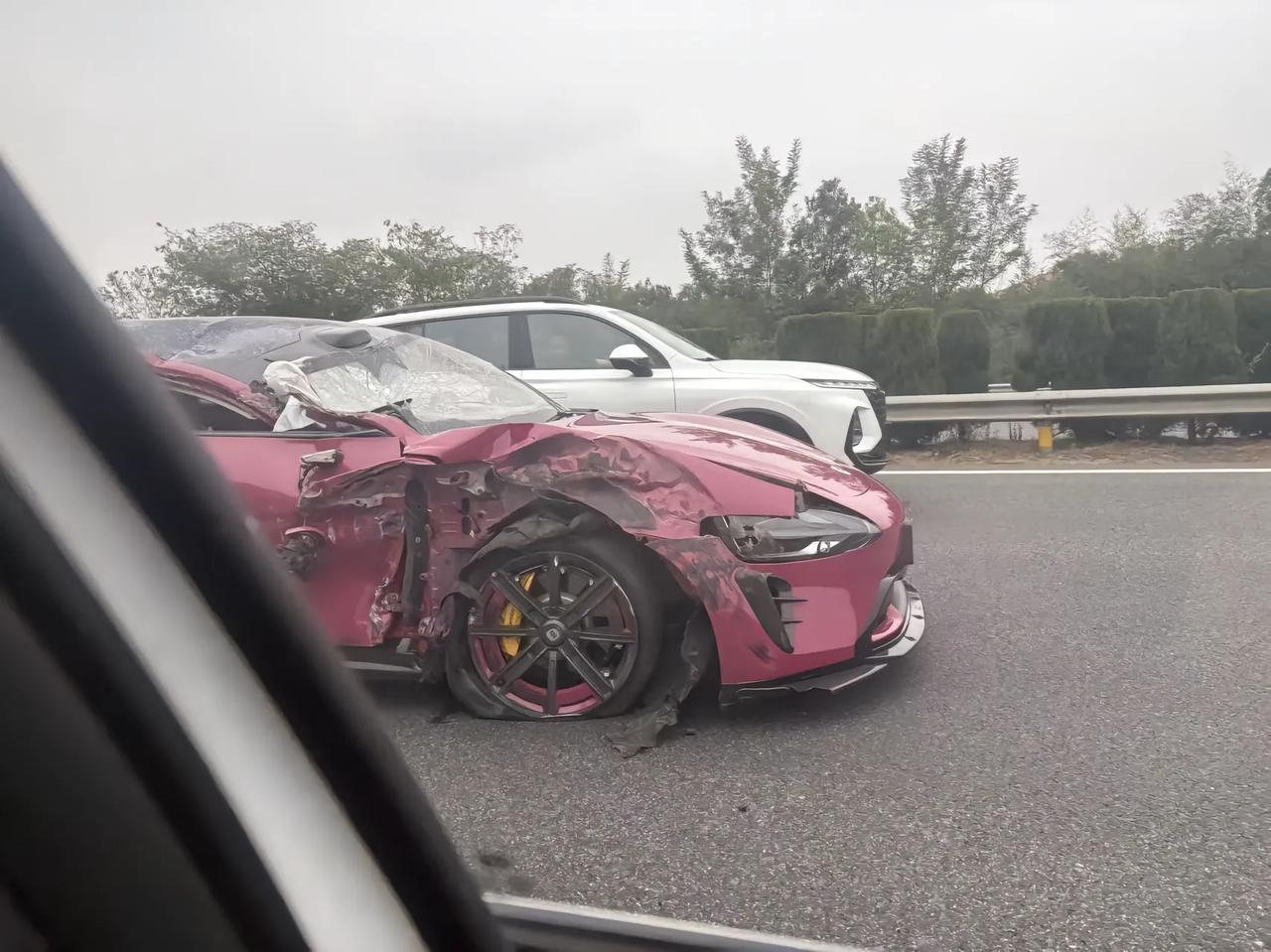图片里，哪里不合理？​​​