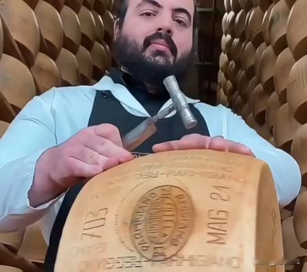 欧洲人年吃26公斤奶酪，中国人按片尝‼️奶酪在中国彻底水土不服法国人均一年