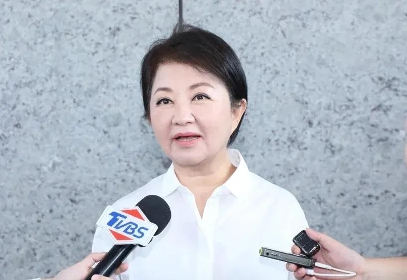 6月30日早上，媒体人王浅秋抛出一则消息：台中市长卢秀燕将二度访美。更值得注