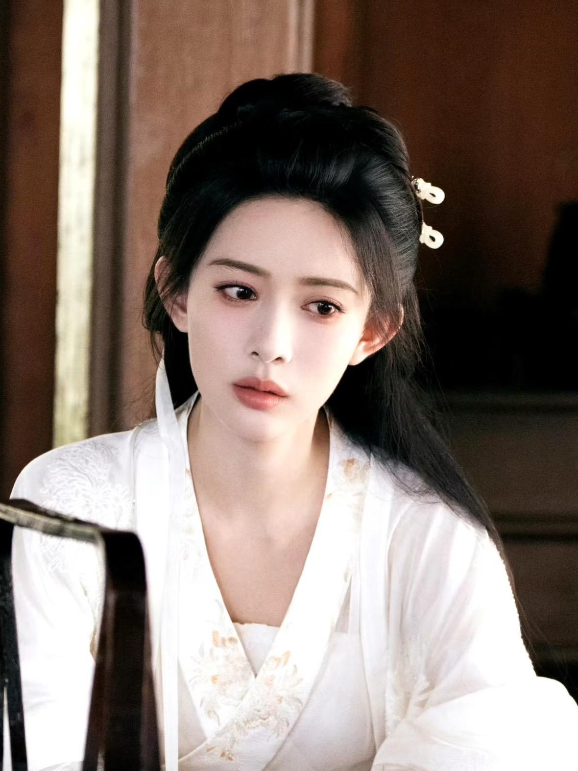 这一幕真的美颜暴击🥺期待姜桃花