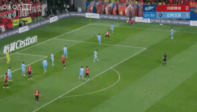 云南玉昆守门员鲍亚雄是真的不能用了，昨晚成都蓉城索罗金的这个运气球都扑不出来，真