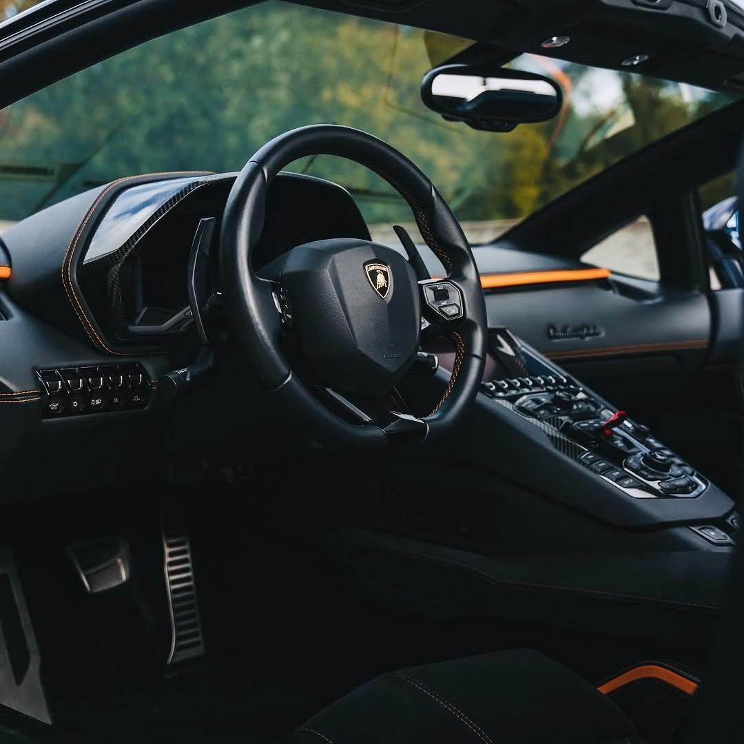 兰博基尼AventadorSRoadster我与汽车的日常​​​