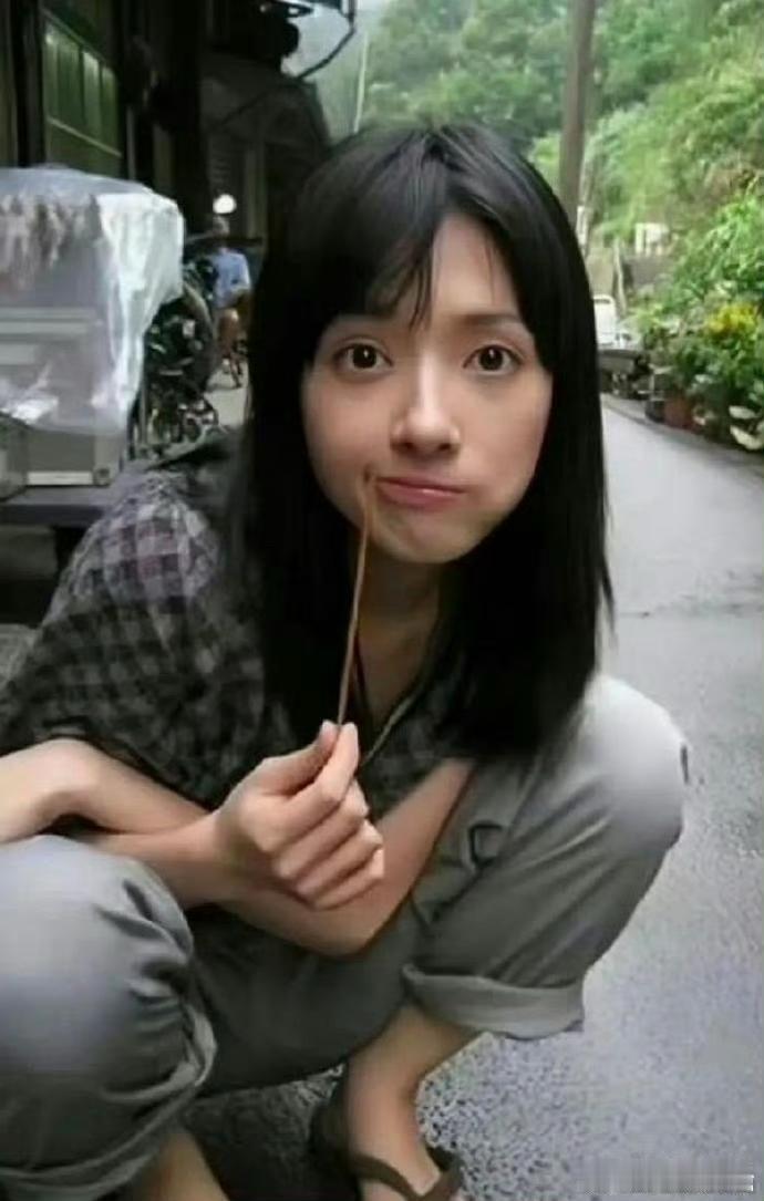 郭碧婷和王鸥的17岁