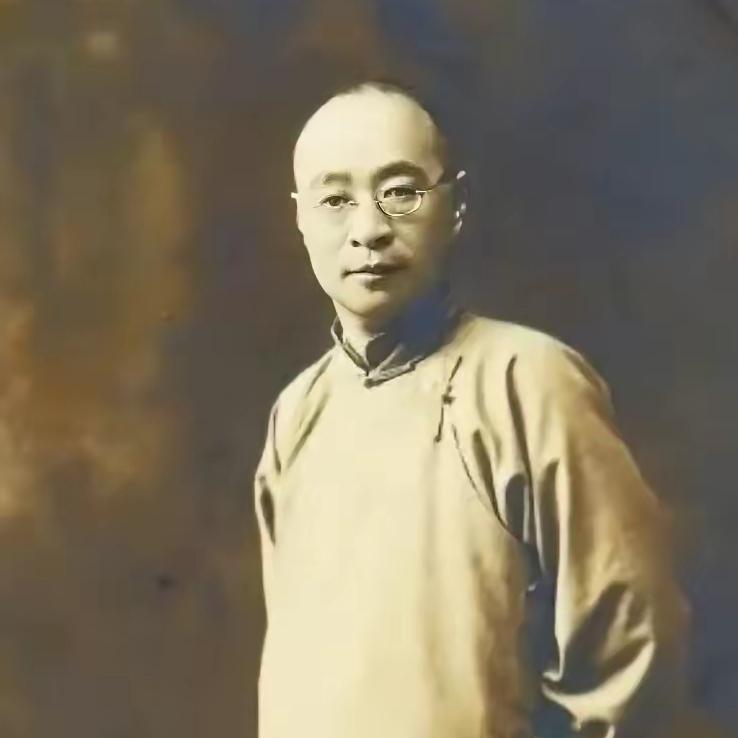 1929年，汪精卫的岳母病重，南京城的西医名医轮番上阵，愣是束手无策。急得团团