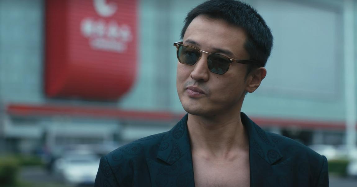 在电视剧《低智商犯罪》大结局中，怎么越来越觉得周荣倒霉呢？在大结局中，看到张