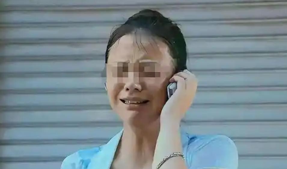 辽宁夫妻借款7万送女儿去德国留学，21年未见，临死才知女儿已成为德国教授，他们哀