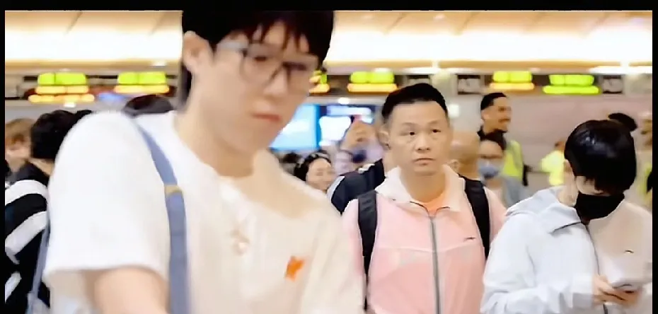 莎莎会不会换教练？邱指导一个人能既带着大丫头又带着河北长公主吗？闫安说国家