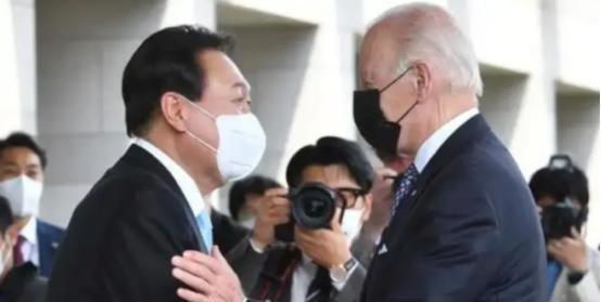 美日韩的媒体称，如果打起仗来，中国会被打得溃不成军，现在的中国军力看似很强，但却