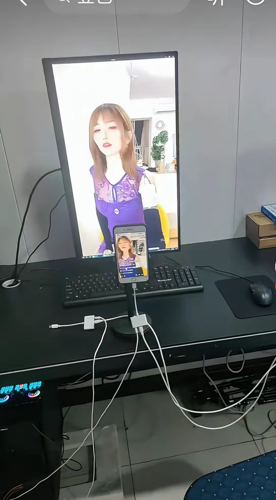 这就是女主播！还傻傻的刷礼物吗？