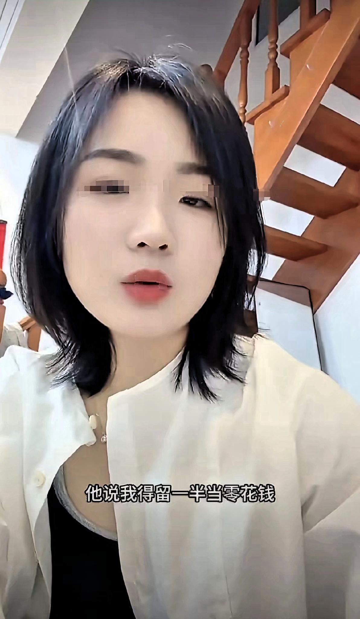 晚上，女子下班后又累又困，只想好好睡觉，丈夫提出了👩‍❤️‍👨要求，女子没有