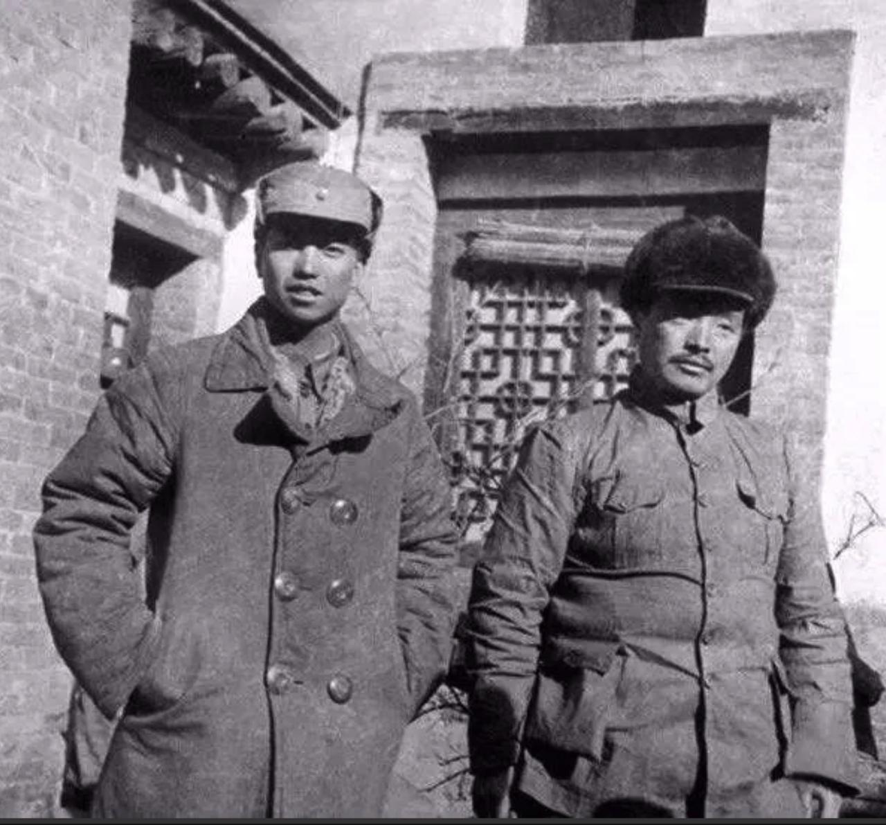 1940年，夜袭康家会，带路老乡突然中弹大喊。枪声即将暴露目标，日军听到响声，开