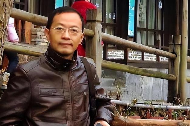 为什么说中国的公知需要一次肃清？说个扎心的，北大教授焦国标在2015年曾扬言说愿