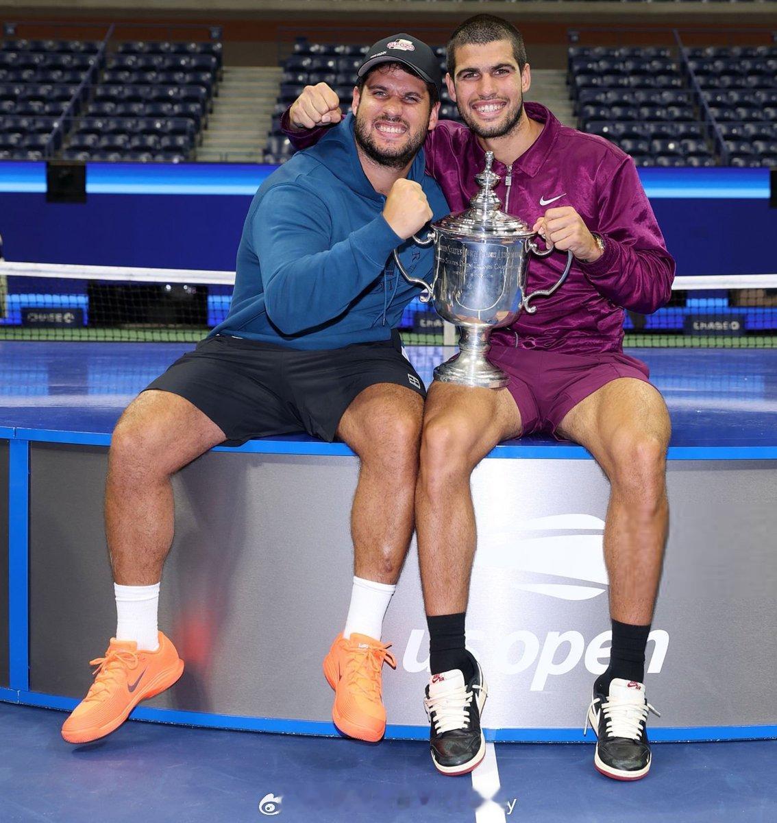 🦆阿尔卡拉斯的好哥哥卡洛斯·阿尔卡拉斯表示，他的兄弟阿尔瓦罗将与萨穆一起在他的