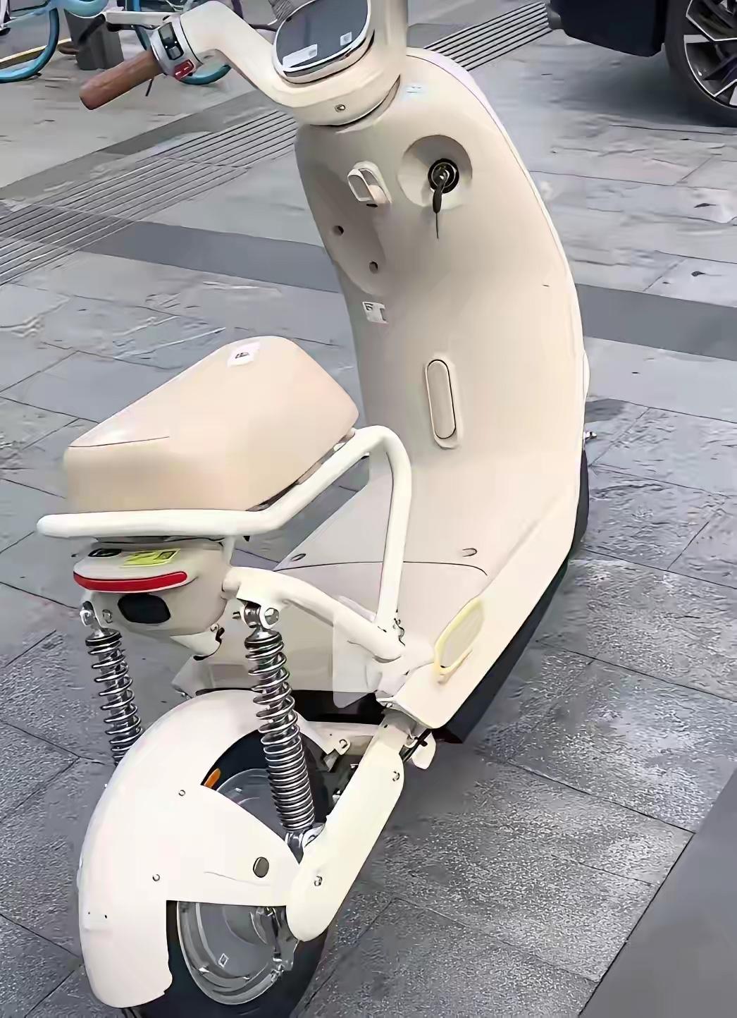 2025年底新国标电动自行车强制推行，老国标电瓶车将不允许生产和销售，新国标电动