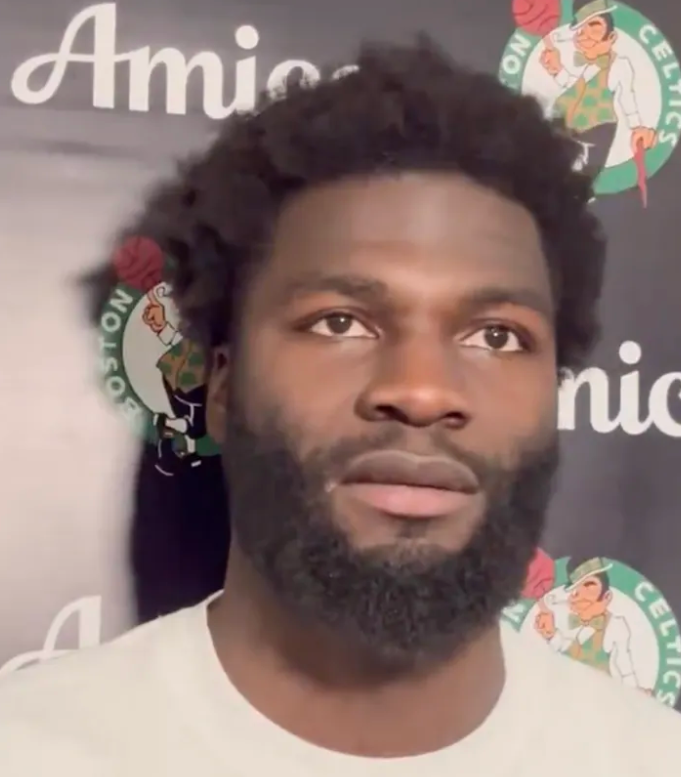 NBA常规赛，凯尔特人112-93击败国王。赛后凯尔特人球员内米亚斯-克塔接受