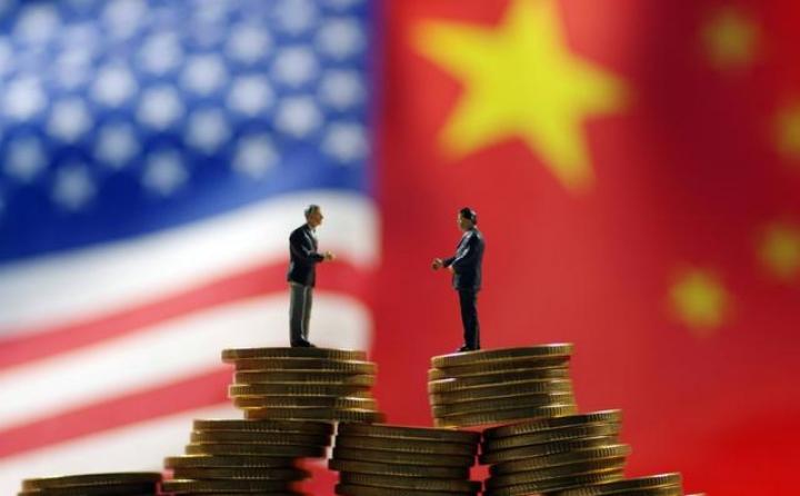 美国为什么不直接冻结中国在美资产？说白了，美国要真冻结了，反而成了帮中国的手，中
