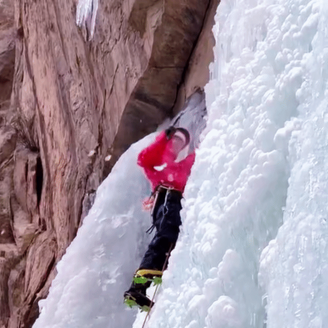 王一博紧张到忘记喊落冰被这个凿冰的小人机笑死