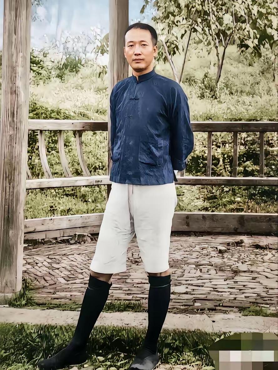 不是我吹！我敢说，这张照片里的人，如果你能认出来，你一定是个历史通！