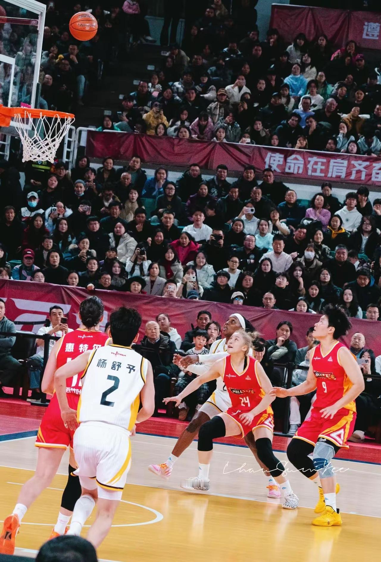 WCBA进入青黄不接的阶段！WCBA本赛季打到今天，凡是表现好的主力球员，要