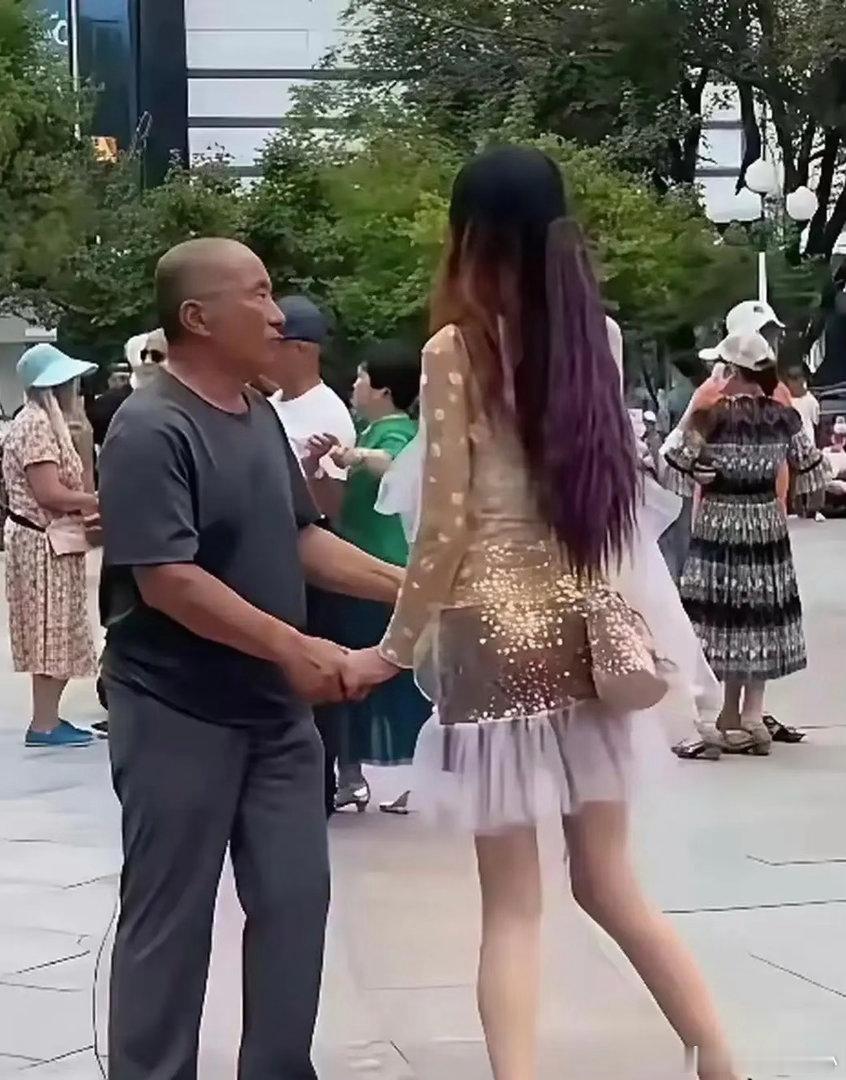 以为是大叔高攀了，结果是….