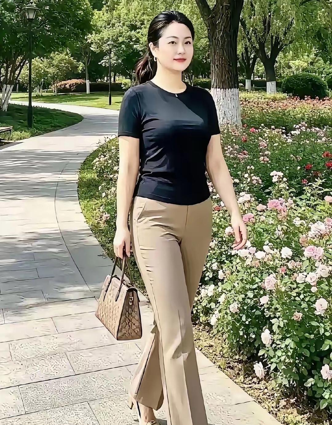 娶媳妇不能娶特别漂亮的，对你不一定是福气！如果你的条件够好，经济也不错，那你有个