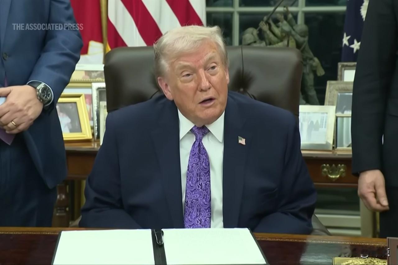 特朗普羡慕中国团结一致。美国总统特朗普于2025年12月11日（当地时间）