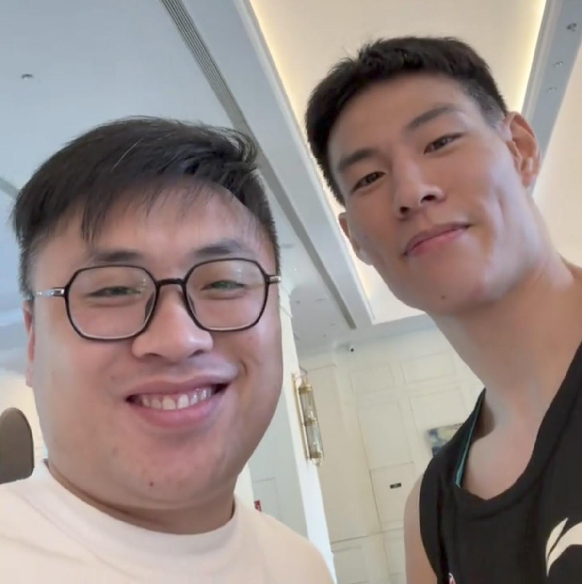 广厦的这些球员，虽然看上去都平平无奇，可他们却都是CBA独一无二的人物。就拿胡金