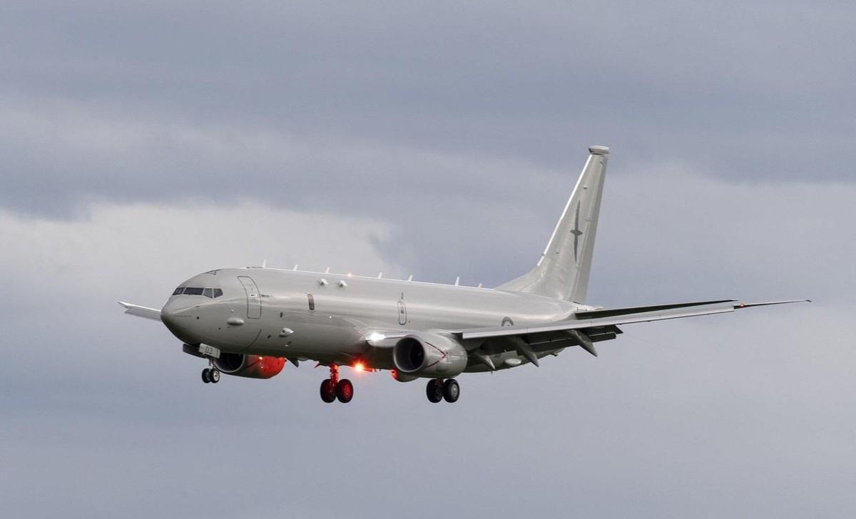 新西兰军机老往中国周边晃悠，外交部直接发话了！4月17号外交部开了记者会，有