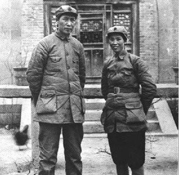 1939年，贺子珍在莫斯科看到毛主席再婚的报纸，冲进医院找周总理评理，周总理只说