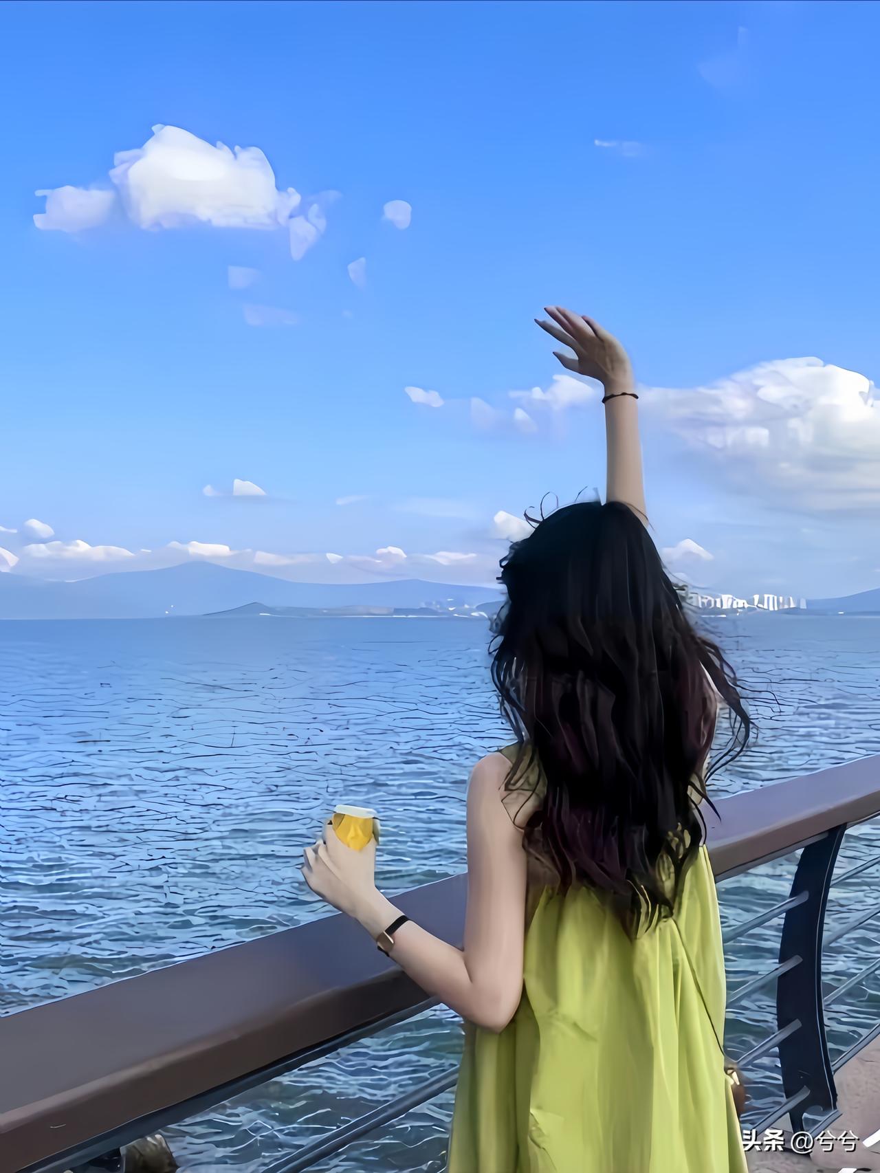人这一辈子有人说：很多婚后的女人，大概都会说过这么一句：“我当初怎么瞎了