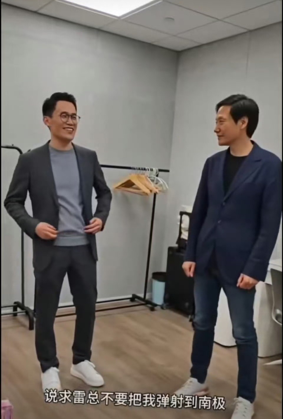 李炮王腾好想知道，会是谁接替王腾的位置，毕竟王腾是挺能干的一个高管，红米手机确
