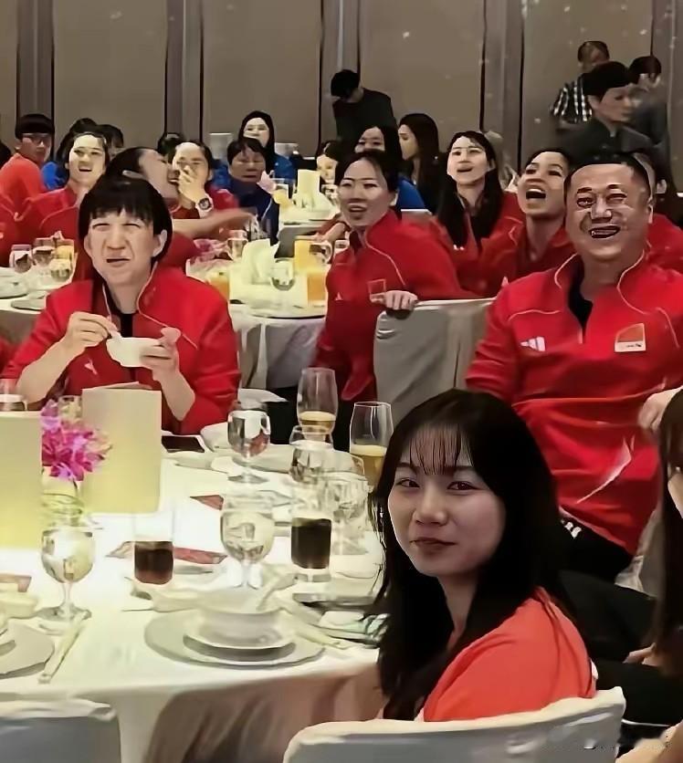 💰理由都是杠杠的💰1、国乒不用樊振东的理由：他太累了，需要调整和休息。2