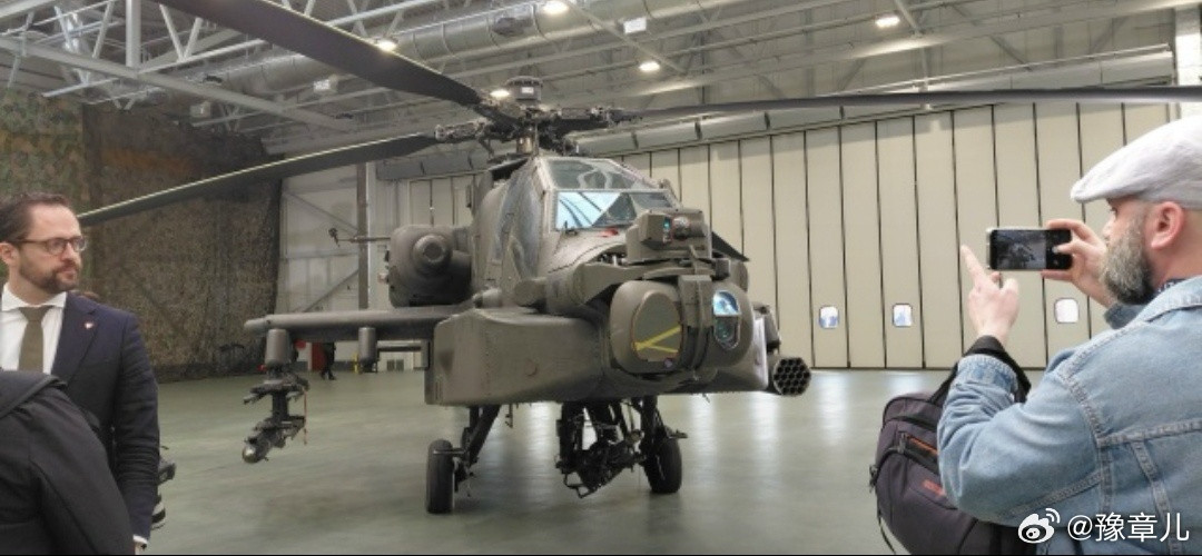 3月23日,洛克希德·马丁公司在位于罗兹的波兰沃伊斯克罗德ZakotenchL