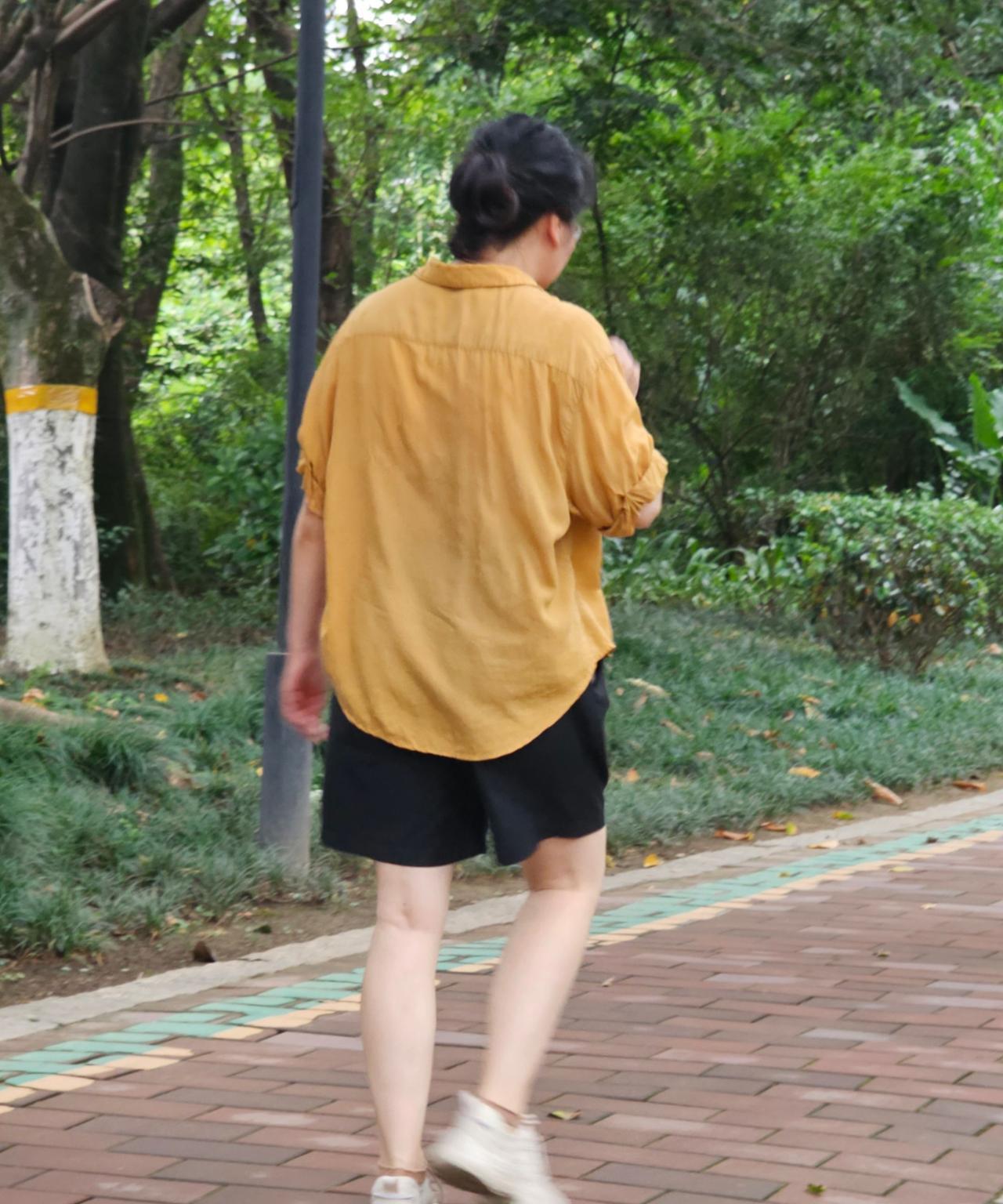 五年前，我丈夫因为赌博输了28万，我们为此大吵一架，最终选择了离婚。昨天，我收到