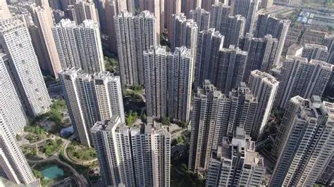 绿地1.43下方堆量，是主线资金布局，还是短期情绪脉冲？2026年