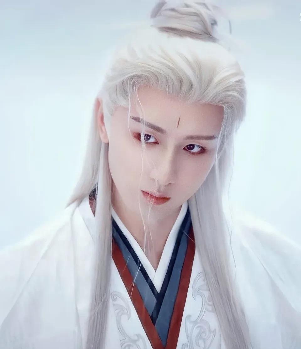 看《赴山海》发出惊天一问:权力帮帮主李沉舟是什么顶级魅魔吗[捂脸哭]？这江湖还