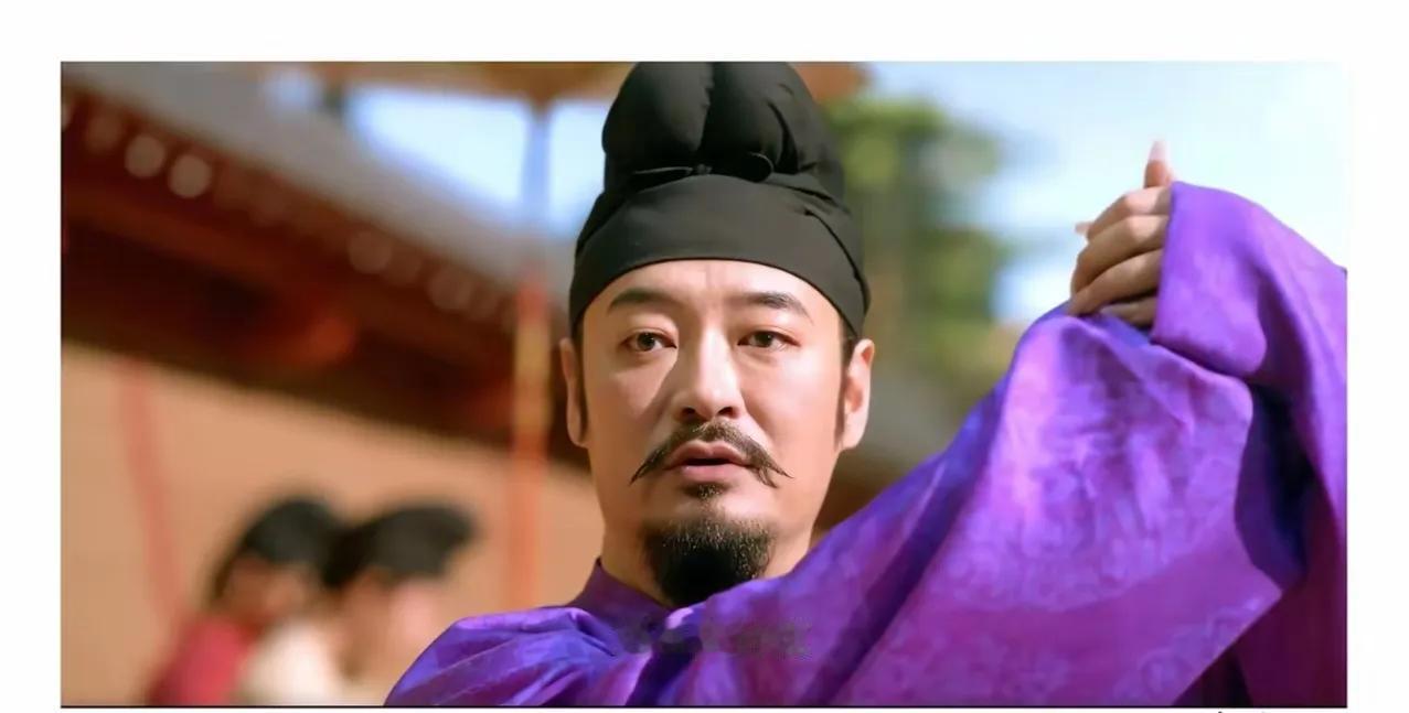 杨国忠作为大唐盛世的右相，没两把刷子真干不了。近日，又看了《长安的荔枝》，让我
