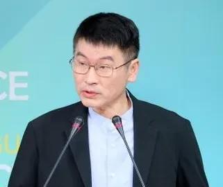 大陆将于6月份举办海峡论坛，台湾省陆委会副主委梁文杰今天对此嚣张妄言叫嚣称，禁止