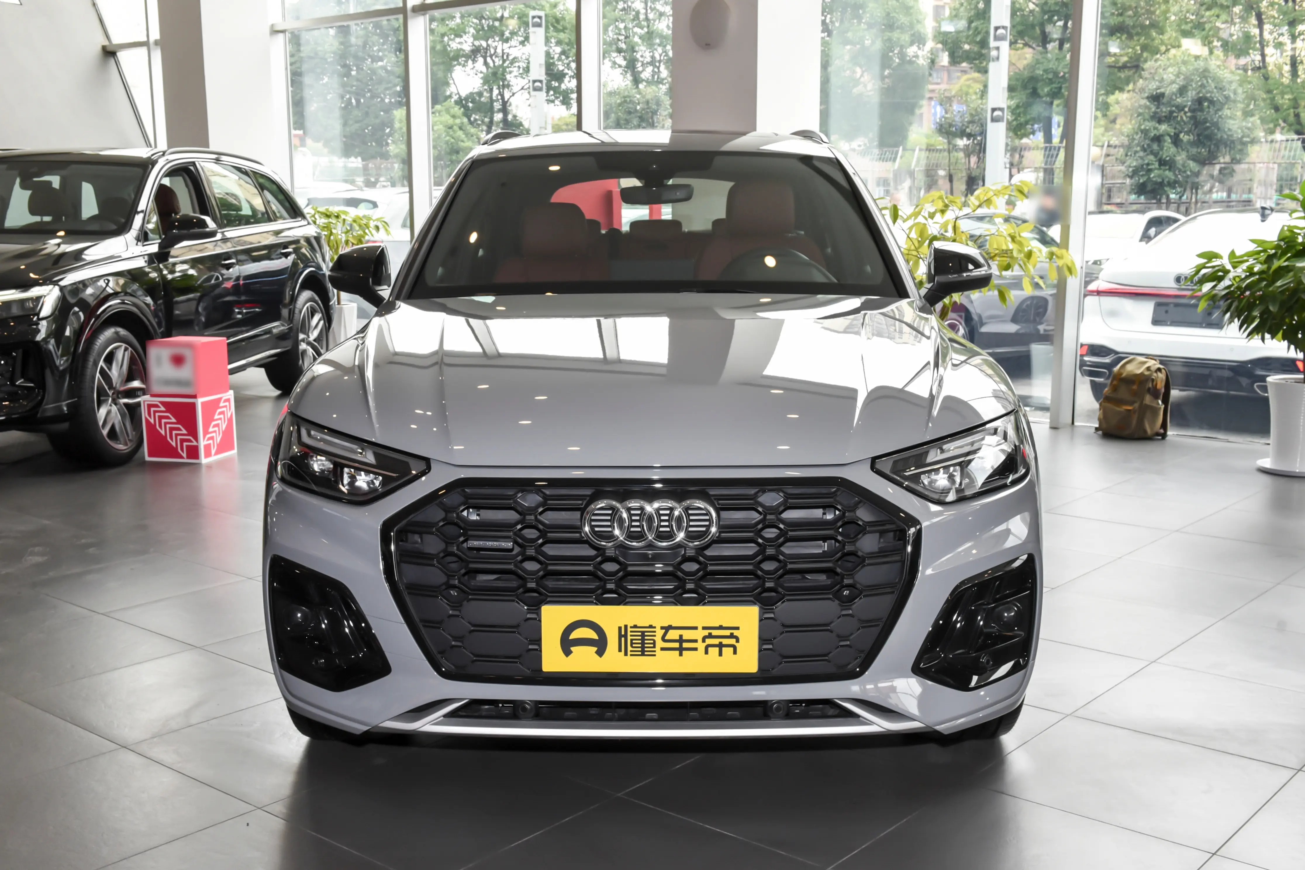 最近刷懂车帝看到最新全国乘用车热门榜，奥迪Q5L以114.51万的日均...