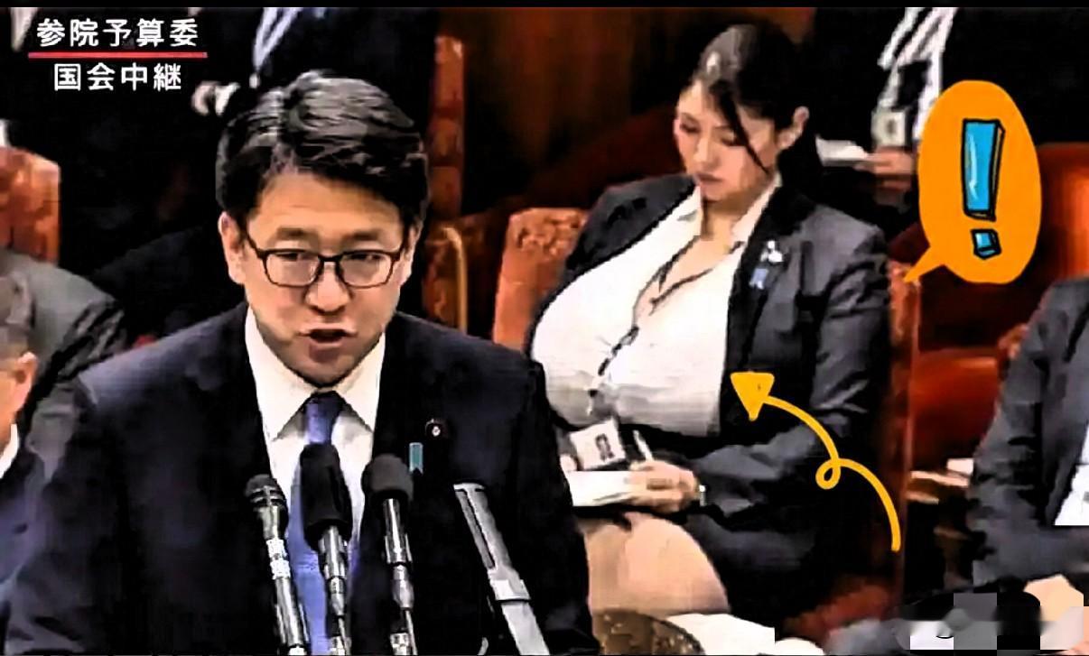 日本参议院预算委员会直播里，镜头没盯住阁僚加藤胜信，反倒让他身后一名女议员冲上